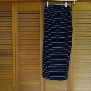 Old Navy maternity skirt